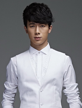 李明霖