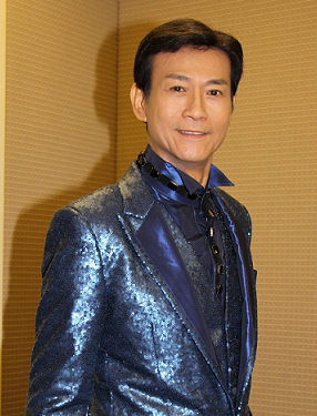 郑少秋