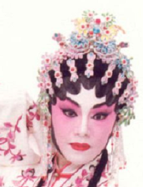 梁少芯
