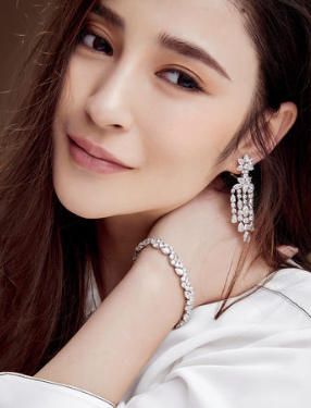 李心艾